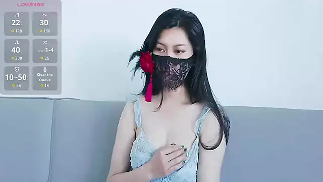 Snapshot of Lumi-ee chatting on April 11, 2026, 2:19 am Lumi-ee online show from April 11, 2026, 2:19 am