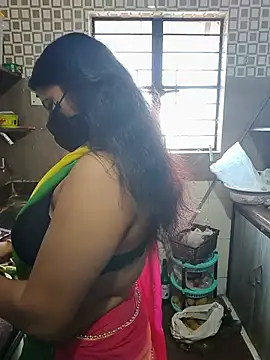 Hot Alicee online show from June 27, 2026, 6:41 am