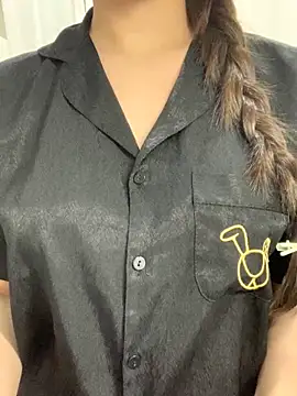 Snapshot of Mon2k-sayhi chatting on April 13, 2026, 3:05 pm Mon2k-sayhi online show from April 13, 2026, 3:05 pm