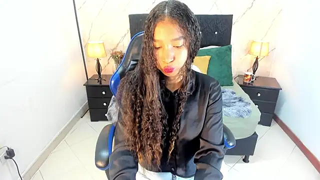 Snapshot of hasley_cute chatting on May 25, 2026, 7:56 pm hasley cute online show from May 25, 2026, 7:56 pm