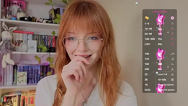 Lilyrin online show from May 23, 2026, 8:41 pm