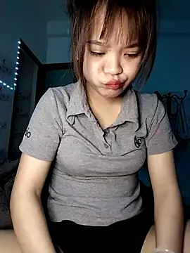 Snapshot of Tu_chin chatting on April 23, 2026, 2:40 pm Tu chin online show from April 23, 2026, 2:40 pm