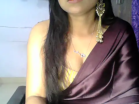 Snapshot of Saxy_Mony002 chatting on May 19, 2026, 2:02 pm Saxy Mony002 online show from May 19, 2026, 2:02 pm