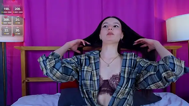 Snapshot of MarieFuller chatting on April 12, 2026, 8:45 pm MarieFuller online show from April 12, 2026, 8:45 pm