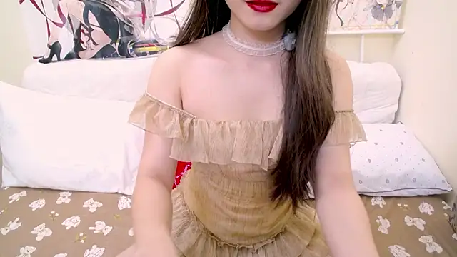 Snapshot of Rosekk6 chatting on June 12, 2026, 1:36 am Rosekk6 online show from June 12, 2026, 1:36 am