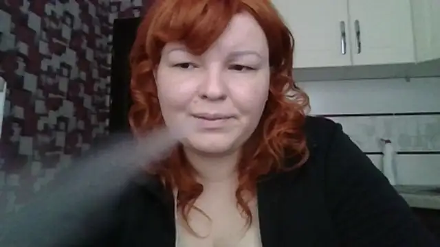 Snapshot of KrisryOxNikss chatting on May 4, 2026, 3:32 am KrisryOxNikss online show from May 4, 2026, 3:32 am