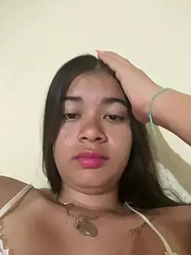 Snapshot of Kloe_zaf chatting on May 28, 2026, 6:21 am Kloe zaf online show from May 28, 2026, 6:21 am