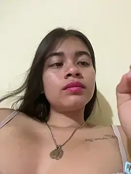 Snapshot of Kloe_zaf chatting on May 16, 2026, 6:01 am Kloe zaf online show from May 16, 2026, 6:01 am