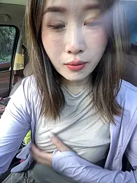 qin205205 online show from July 24, 2026, 11:12 pm
