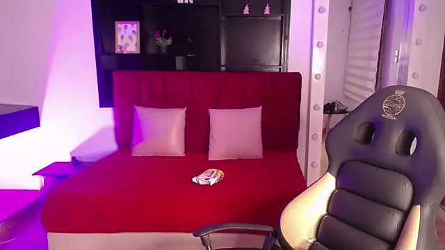Sweet cat t online show from May 29, 2026, 8:37 pm