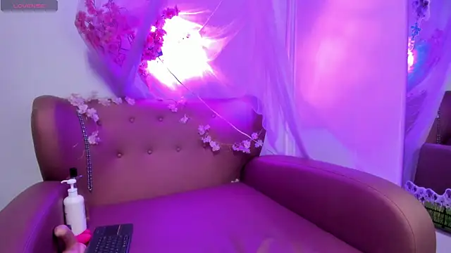 Snapshot of Nairoby_23 chatting on April 14, 2026, 11:37 am Nairoby 23 online show from April 14, 2026, 11:37 am