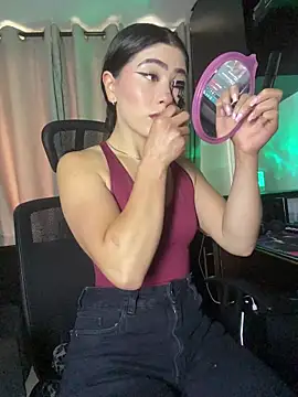 AMBERBUNNY  online show from June 25, 2026, 1:49 pm