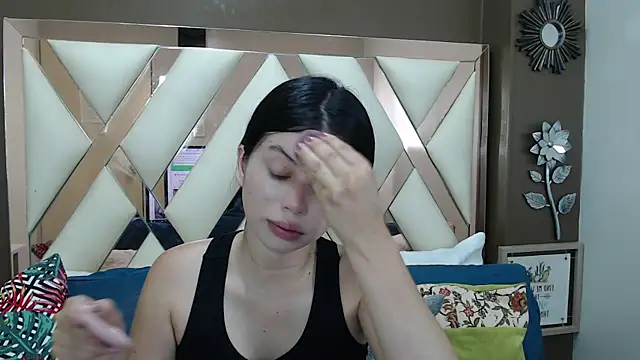 Sophie Copers online show from July 14, 2026, 6:58 pm