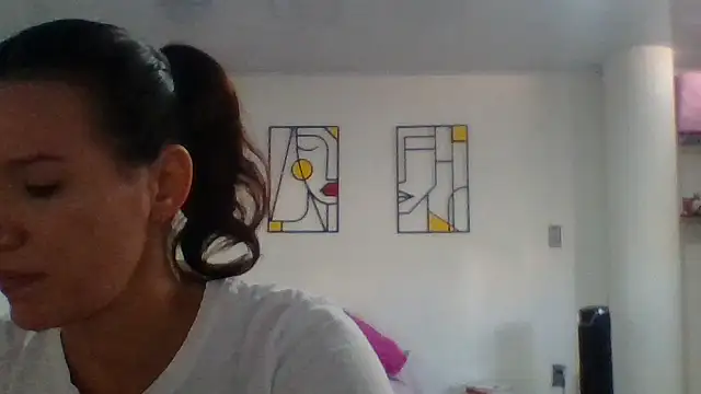 Snapshot of valery_fitt chatting on June 22, 2026, 9:23 pm valery fitt online show from June 22, 2026, 9:23 pm