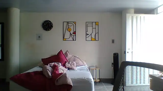Snapshot of valery_fitt chatting on June 8, 2026, 6:08 pm valery fitt online show from June 8, 2026, 6:08 pm