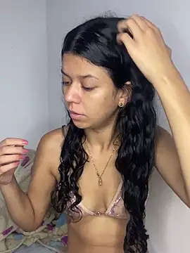 DarkSirenQueen online show from April 23, 2026, 10:11 am