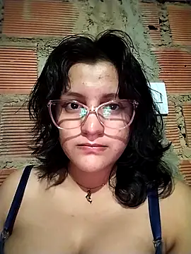 sienna elara online show from April 8, 2026, 10:50 am