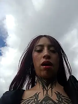 Rouxx 1 online show from July 24, 2026, 8:49 pm