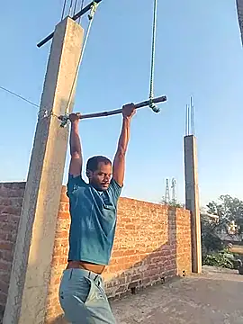 Snapshot of daddyishere102 chatting on April 10, 2026, 12:50 am daddyishere102 online show from April 10, 2026, 12:50 am