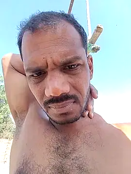 Snapshot of daddyishere102 chatting on April 11, 2026, 3:03 am daddyishere102 online show from April 11, 2026, 3:03 am