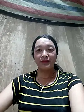 vanlucky2 online show from June 7, 2026, 3:45 am