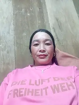 vanlucky2 online show from June 11, 2026, 9:39 am