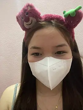 Cherry Cherry09 online show from May 17, 2026, 12:38 pm