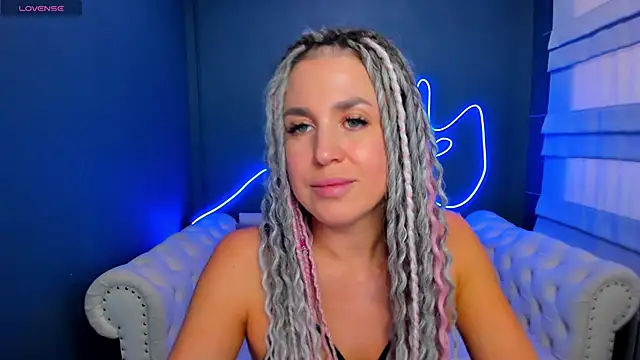 Fire  Dancer online show from April 9, 2026, 6:19 am