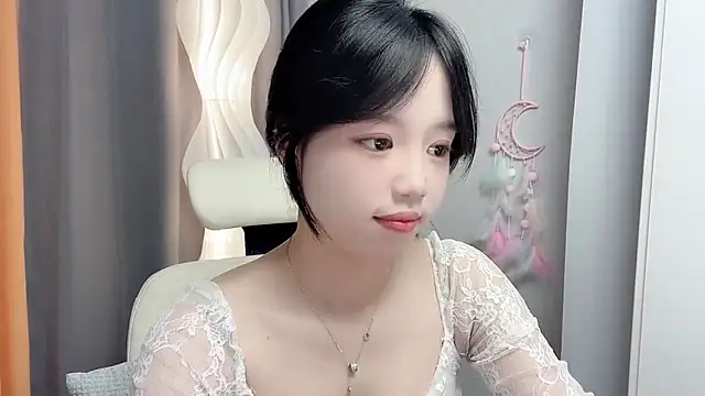 Xiaoqing00 online show from June 6, 2026, 4:07 am