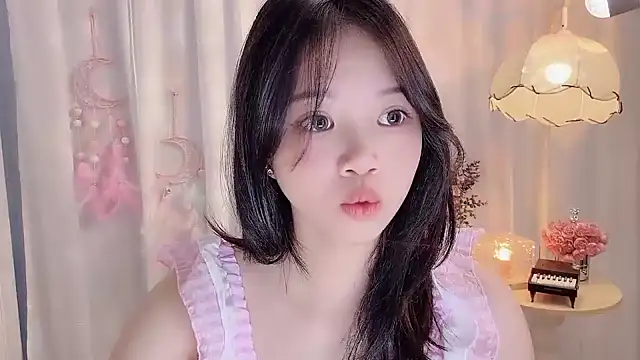 Xiaoqing00 online show from July 19, 2026, 4:43 am