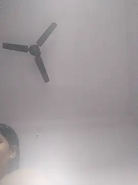 Shaniya03 online show from July 8, 2026, 11:44 am