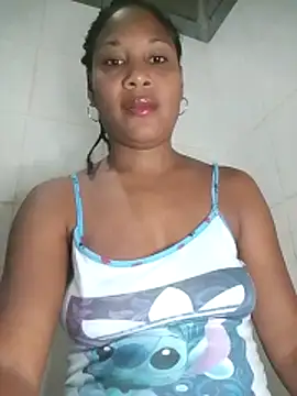 Snapshot of Lili-Sex chatting on May 6, 2026, 3:10 am Lili-Sex online show from May 6, 2026, 3:10 am