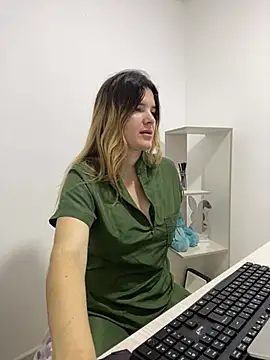 amelia 16 online show from May 20, 2026, 12:35 pm