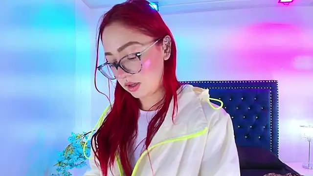 Amelie adams online show from July 30, 2026, 11:20 am