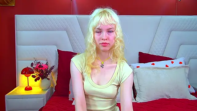 HannahHollis online show from June 2, 2026, 6:13 am
