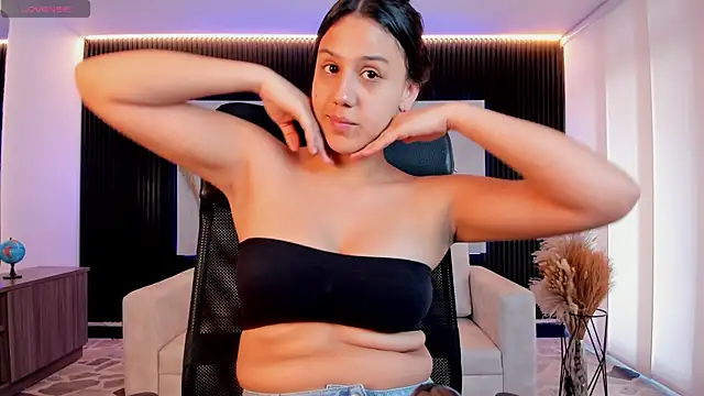 arianarousee online show from July 24, 2026, 4:58 pm