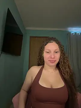 Snapshot of sophiiahot chatting on May 26, 2026, 4:27 pm sophiiahot online show from May 26, 2026, 4:27 pm