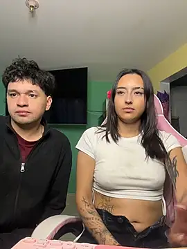 hotlatinocouple   online show from June 23, 2026, 11:14 pm
