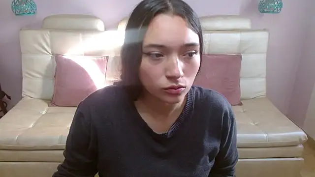 Marianne Cam online show from May 7, 2026, 12:30 pm