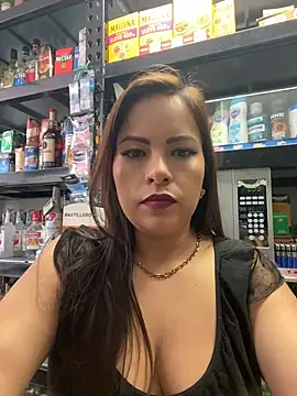 MIA ROSSEEE online show from July 25, 2026, 2:45 pm