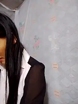 Snapshot of _Lyly_pussy_ chatting on April 11, 2026, 10:57 pm Lyly pussy online show from April 11, 2026, 10:57 pm