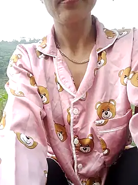 Snapshot of _Lyly_pussy_ chatting on April 10, 2026, 11:01 pm Lyly pussy online show from April 10, 2026, 11:01 pm