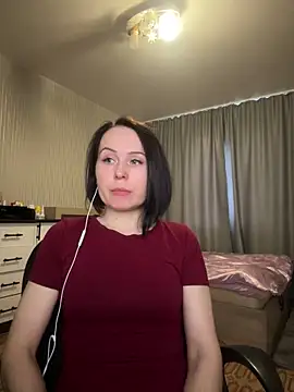 Snapshot of Hopefully_ chatting on May 22, 2026, 5:05 am Hopefully online show from May 22, 2026, 5:05 am