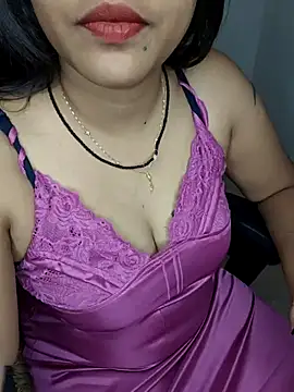 Tamilmoon006 online show from July 22, 2026, 4:36 am
