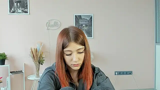 Snapshot of FallonGarza chatting on April 11, 2026, 7:45 am FallonGarza online show from April 11, 2026, 7:45 am