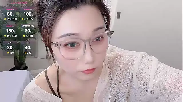 Yunxi- online show from June 9, 2026, 2:07 pm