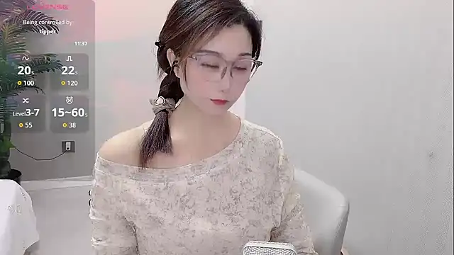 Yunxi- online show from July 26, 2026, 2:02 pm