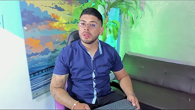 Im Axiel online show from April 19, 2026, 12:11 am