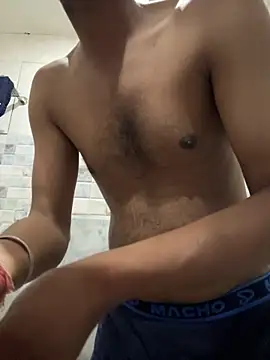 Snapshot of newdelhiBOY_ chatting on April 15, 2026, 2:06 am newdelhiBOY online show from April 15, 2026, 2:06 am