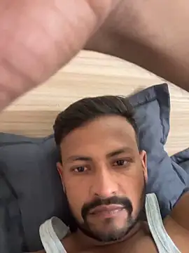newdelhiBOY  online show from June 14, 2026, 7:09 am